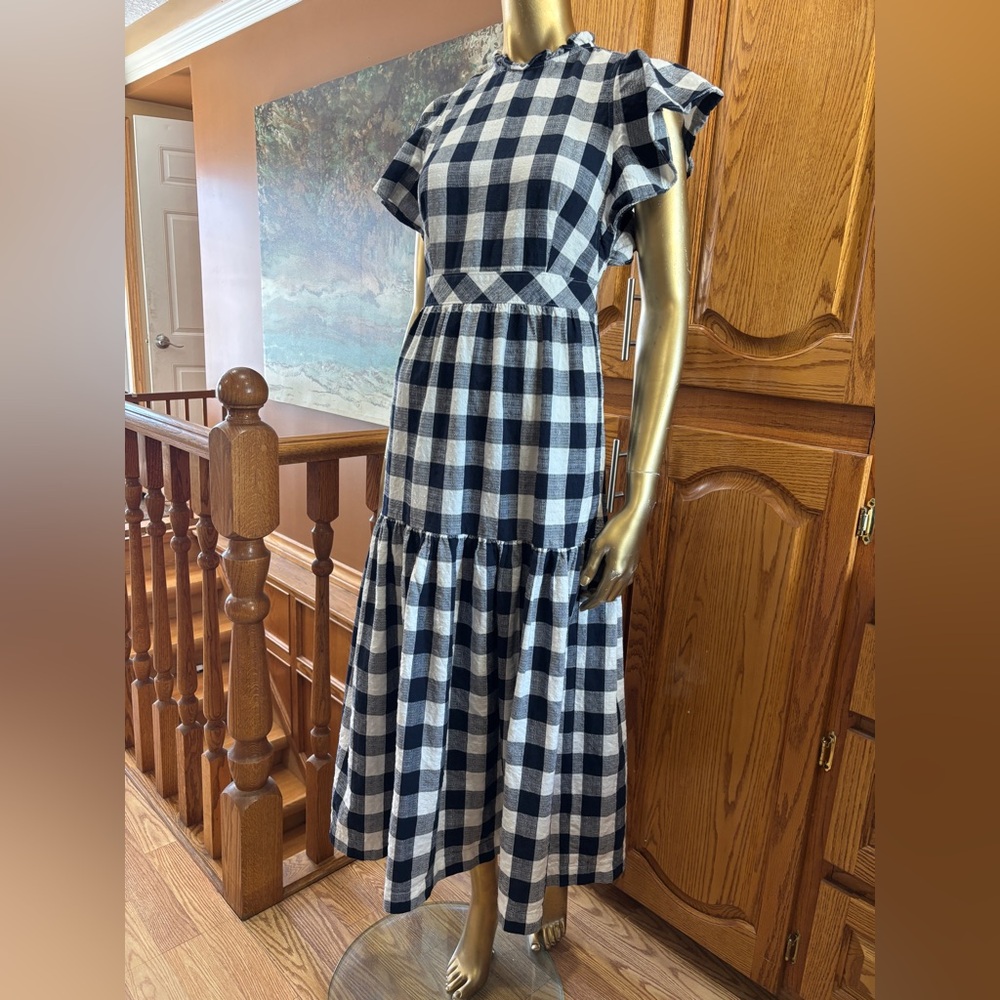 Checkered Maxi Dress - Picture 5 of 11